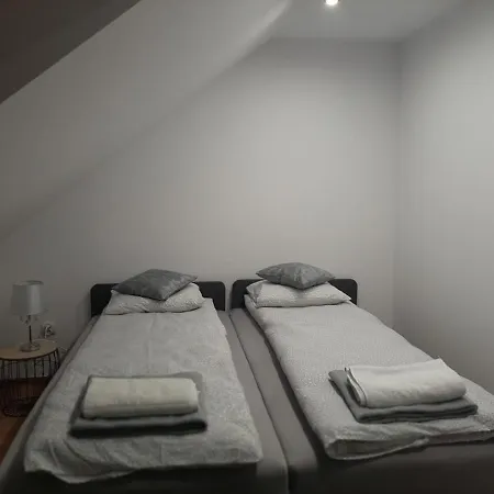 Dom Pod Mareszka Panzió Bartne