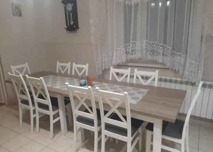 فندق مبيت وإفطار Dom Pod Mareszka *