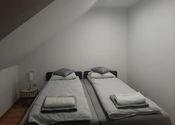 Dom Pod Mareszka فندق مبيت وإفطار Bartne